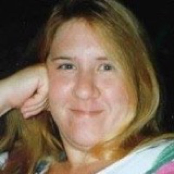 Meet your Posher, Cindy - Picture 2 of 8